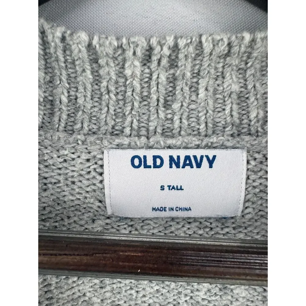 Women’s Old Navy Small Tall Light Gray Cardigan w/ White Heart